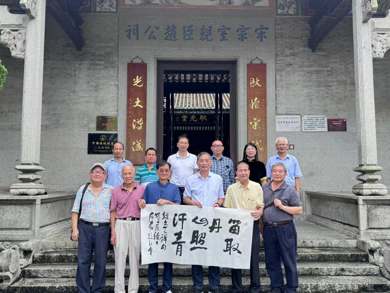 千岛日报》采风团到新会追寻“崖门海战故事”